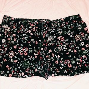 Gap Navy, Pink, Mint Chino Shorts Size 6